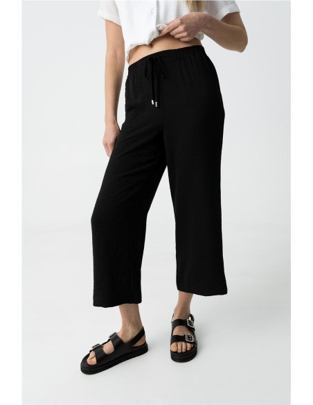 PANTALON CON GOMA FLUIDO NEGRO