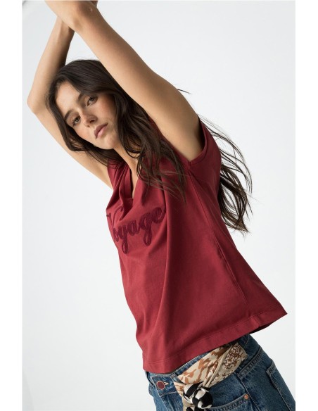 CAMISETA CUELLO PICO