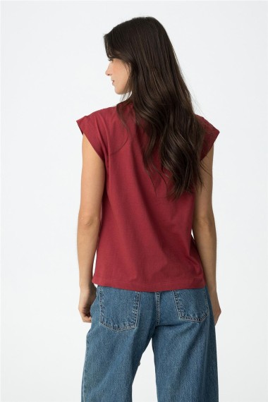 CAMISETA CUELLO PICO