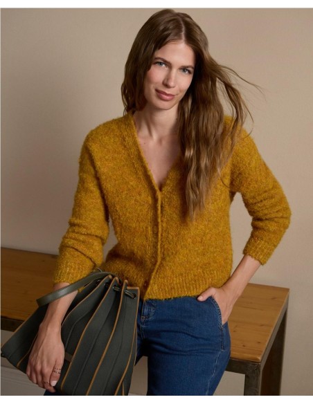 CÁRDIGAN CUELLO PICO