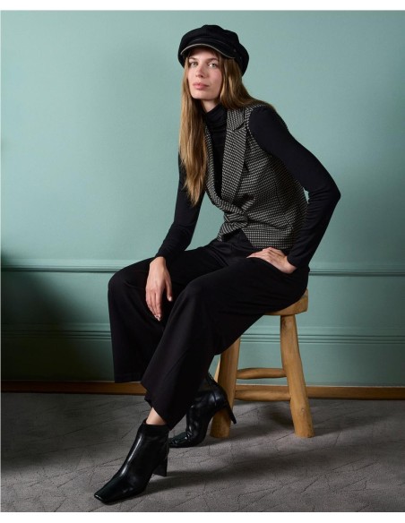 PANTALÓN PUNTO AMPLIO BOTONES NEGRO