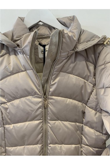 PARKA LARGA ACOLCHADA BEIGE 2