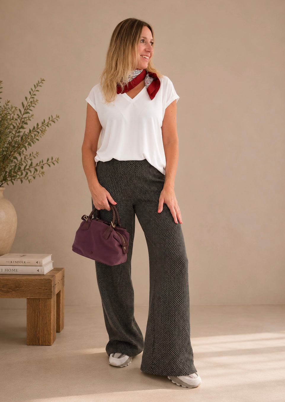 Camiseta Tencel Escote Pico Blanco