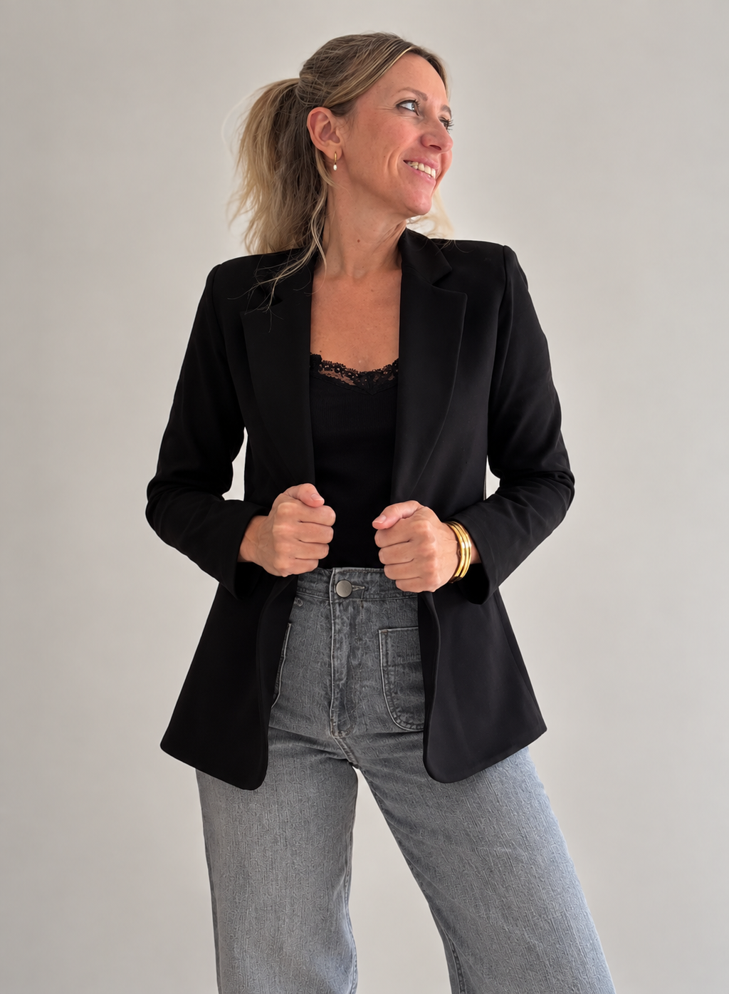 Blazer Milano de punto negra