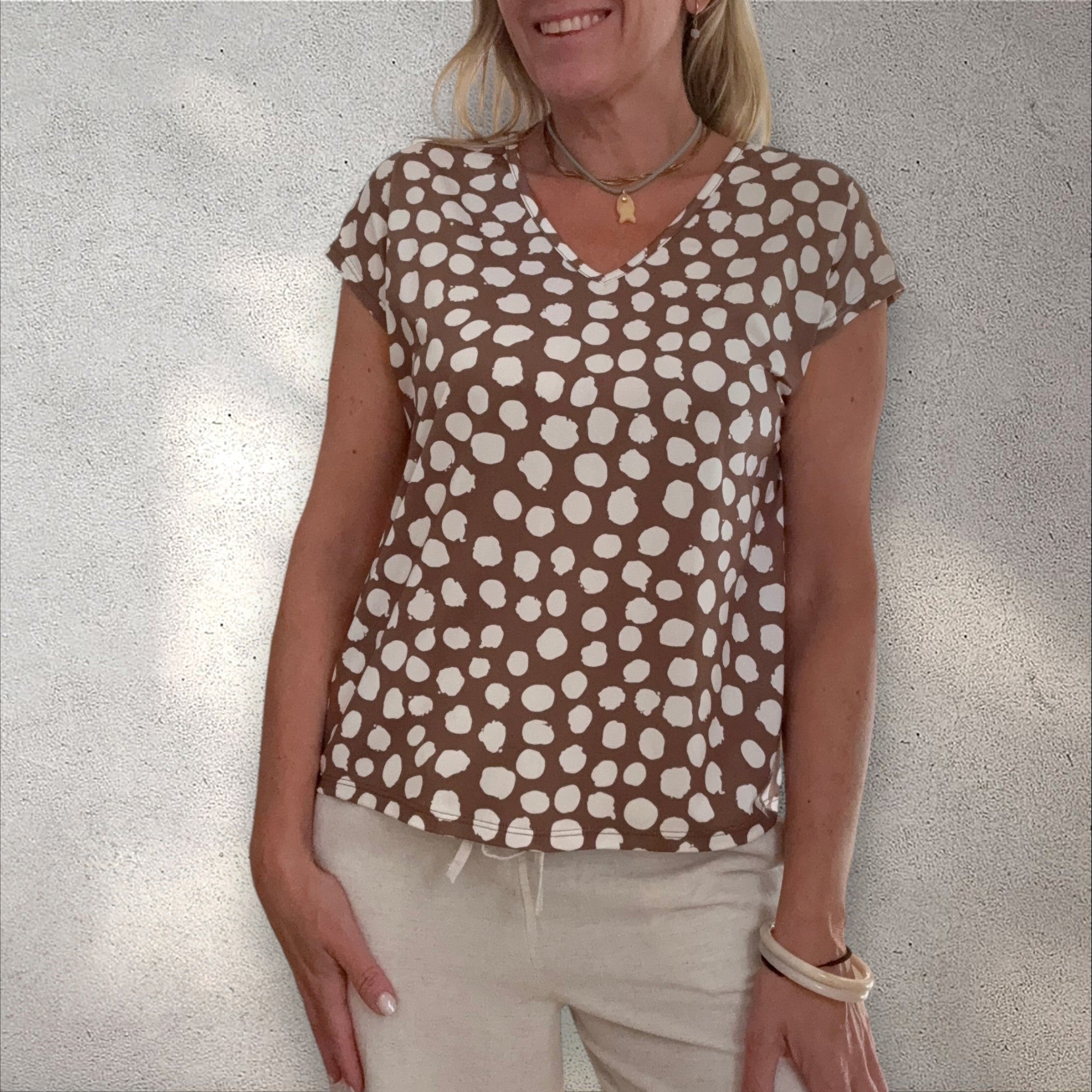 Camiseta punto frío lunar