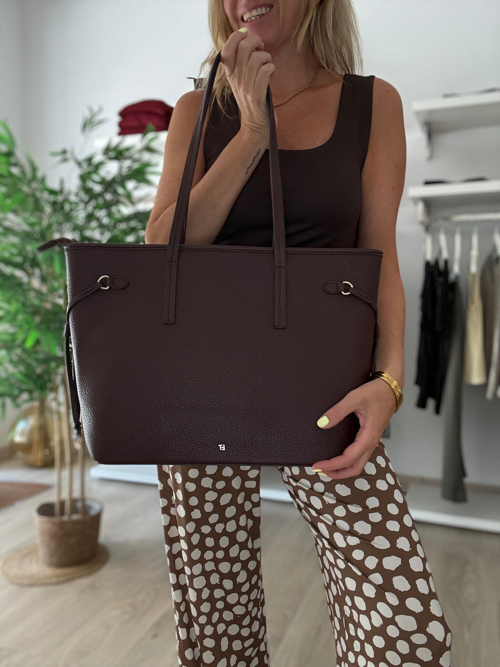 Bolso shopper burdeos
