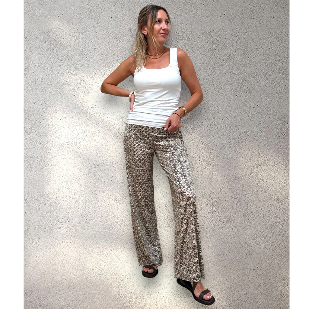 Pantalón punto frío estampado caqui