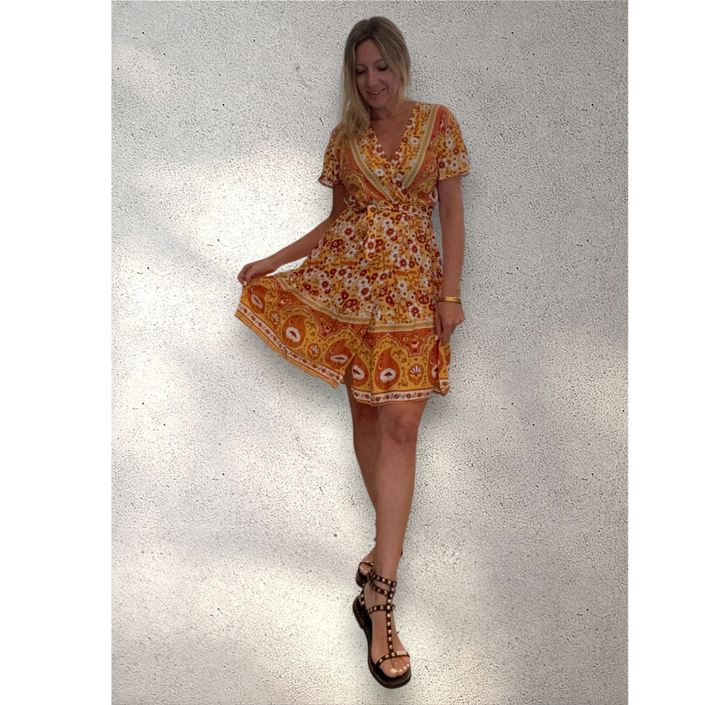 Vestiido cruzado amarillo